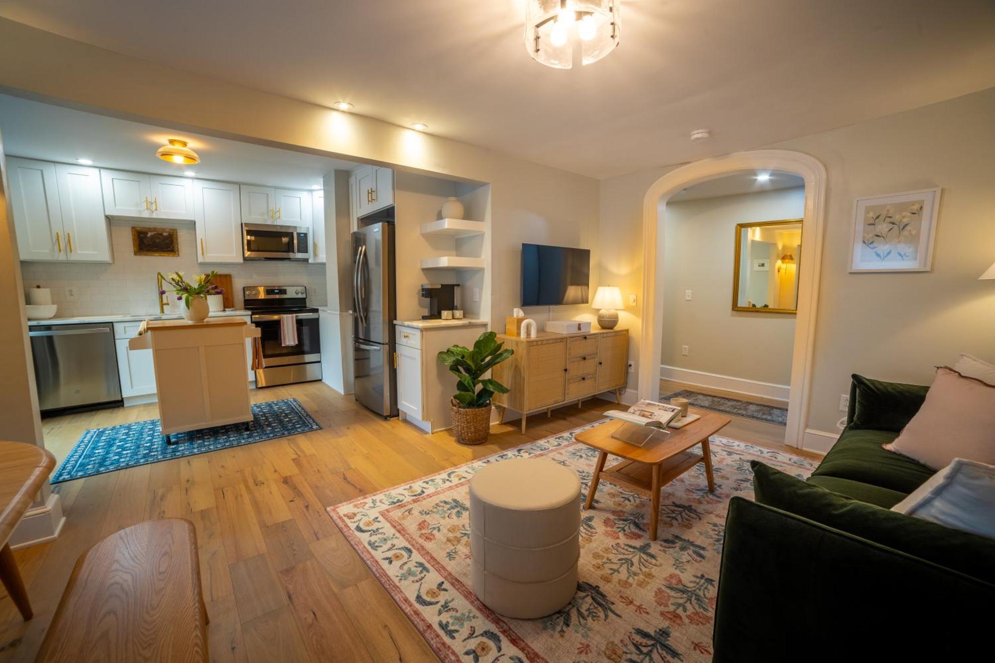 Prime Location On Main Street Apartment Stroudsburg