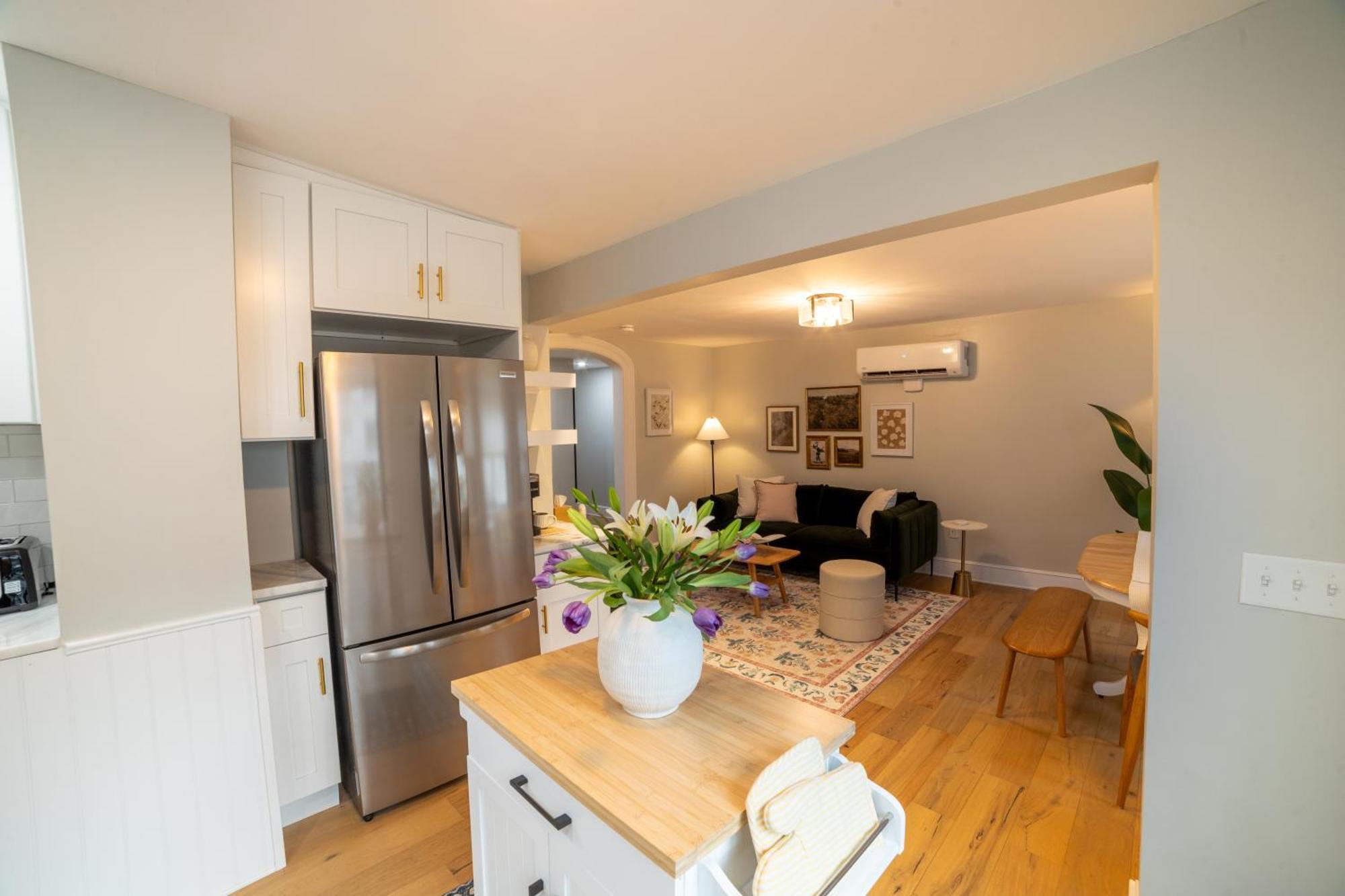 Prime Location On Main Street Apartment Stroudsburg