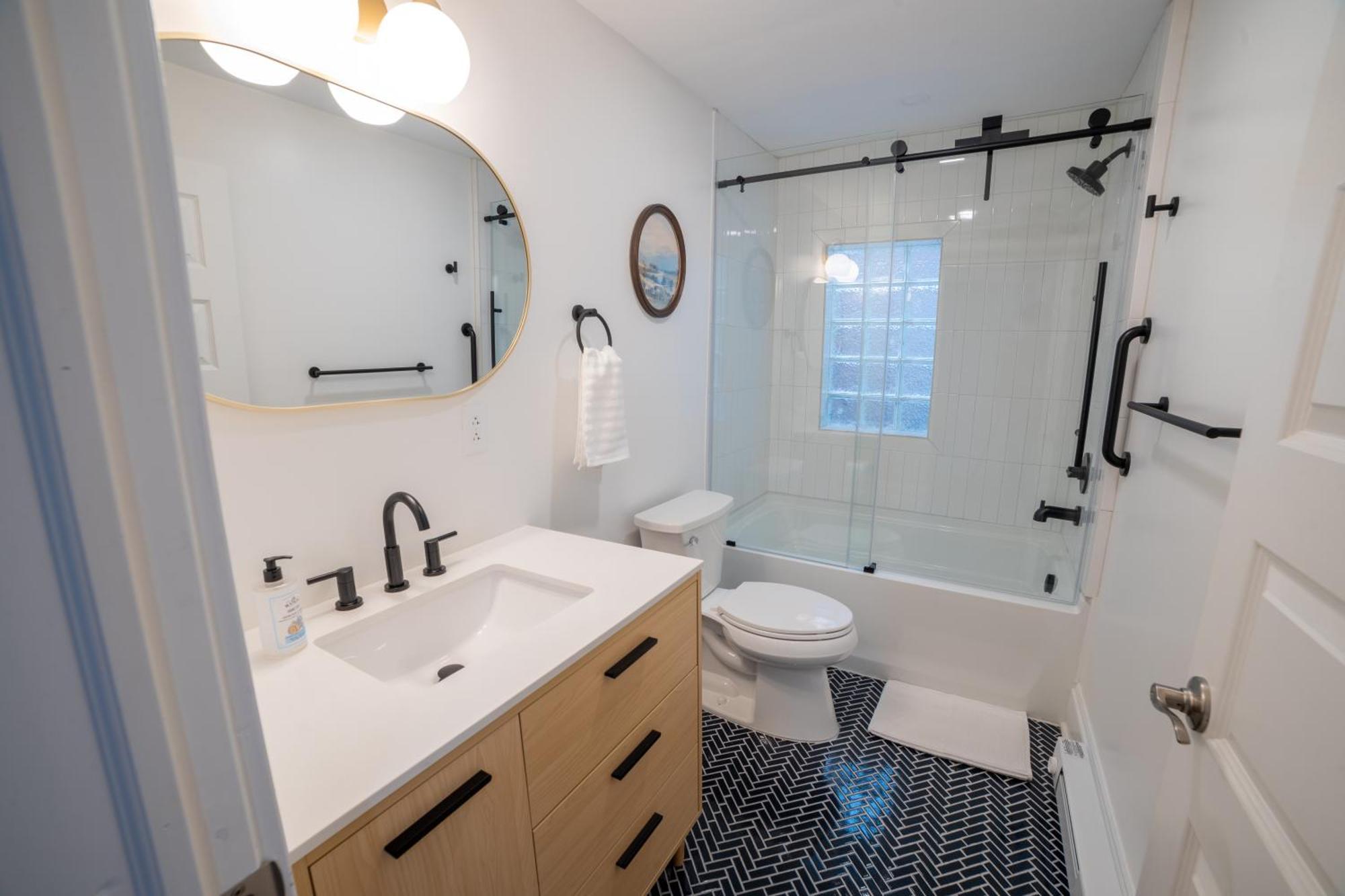 Apartment Prime Location On Main Street Stroudsburg